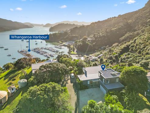 37 Kent Street, Whangaroa