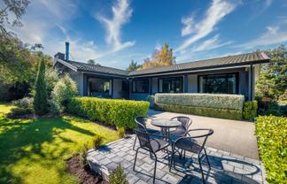 13 Lower Hook Road, Waimate