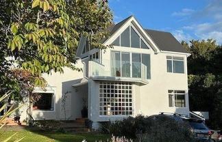 1A Tui Crescent, Waikanae