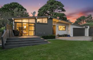 21 Caesars Place, Churton Park
