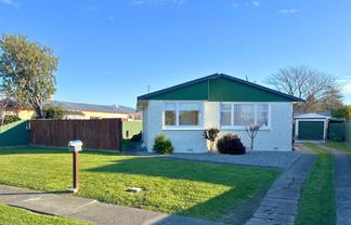 18 Leefield Street, Blenheim