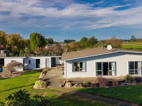 15 Pembroke Street, Waimate