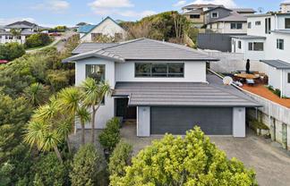 100 McLintock Street, Johnsonville