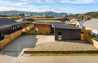 43 Atkins Road, Luggate