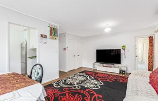 2/84 Rintoul Street, Newtown