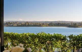 1/107 Wharf Street, Tauranga