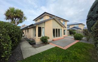 82 Bowhill Road, New Brighton