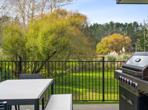 11 Riverboat Lane, Helensville