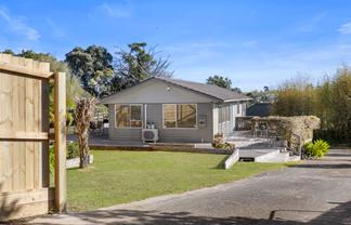 19 Pahi Place, West Harbour