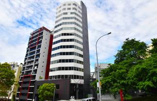 SUBLEASE WITH VIEWS
