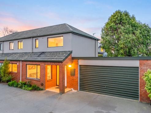 2/15 Coles Place, Saint Albans