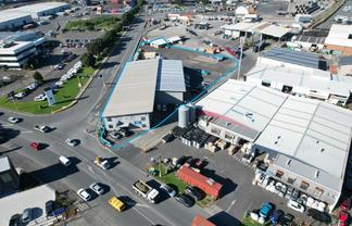 1,194m² Warehouse with Large Yard