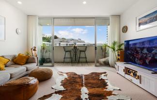 3B/10 Fisher-Point Drive, Freemans Bay