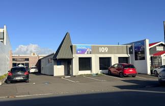 CBD fringe office