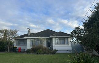 39 Carlisle Street, Levin
