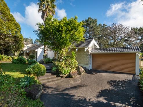 9 Saddleback Rise, Murrays Bay