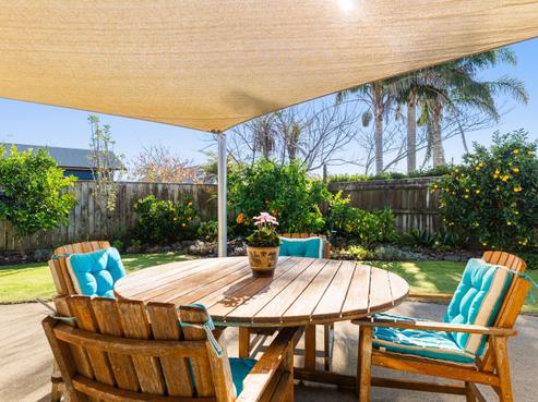 13 Roger Street, Lytton West