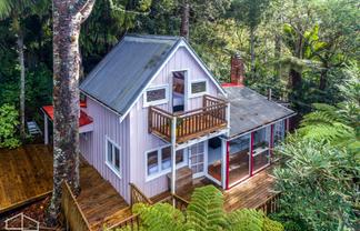 26 Mahoe Road, Titirangi