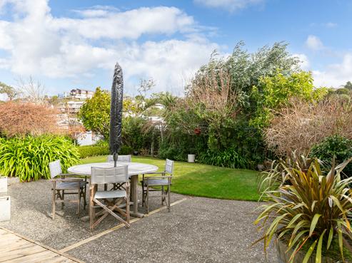 11 Chudleigh Grove, Churton Park