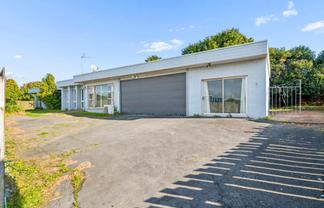 63 Ray Small Drive, Papakura