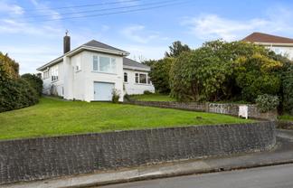 17 Hampton Hill Road, Tawa