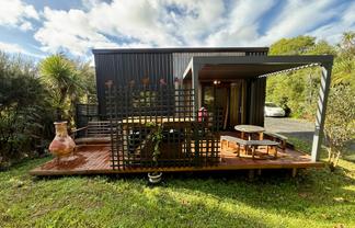 5 Cross Street, Raglan