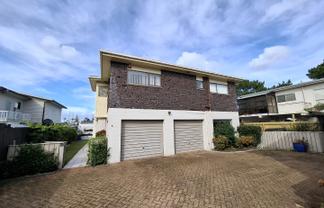 A/6 Commodore Parry Road, Castor Bay