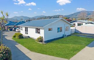 1/67 Fergusson Street, Stoke