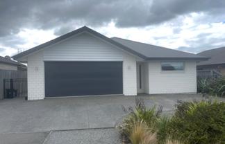 10 Retallick Way, Amberley