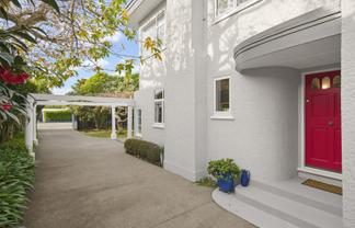 335 Kapiti Road, Paraparaumu Beach