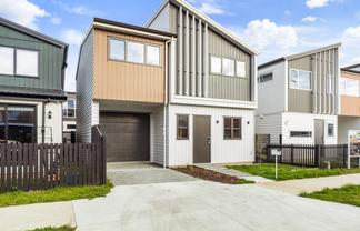 10 Longview Oak Lane, Rosehill