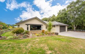 10 Kelk Road, Weston