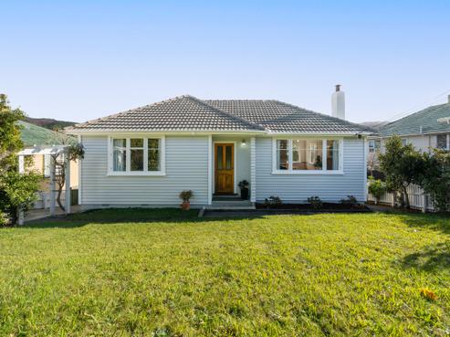 44 Taylor Terrace, Tawa