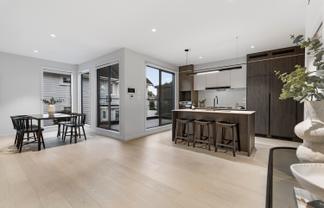 201E Hurstmere Road, Takapuna