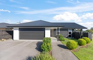 31 Aratapu Street, Waitara