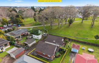 2/6 Chapel Street, Papakura