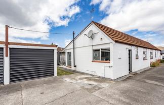 2/14 Lane Street, Woolston