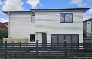 59 Great South Road, Papakura