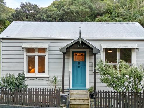 32 Holloway Road, Aro Valley