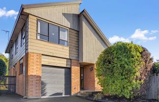 37 Dunbarton Street, Redwood