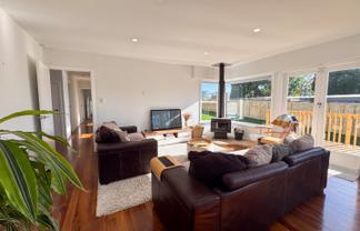 104 Chivalry Road, Glenfield