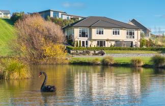 12 Avignon Place, Fairhall