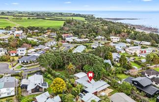 9 Prudence Place, Oakura
