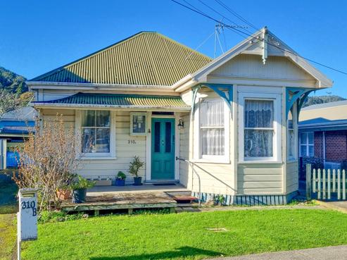 310 Brown Street, Thames