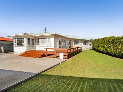 15 Rosalind Street, Stratford