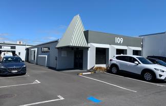 CBD Fringe Office Space