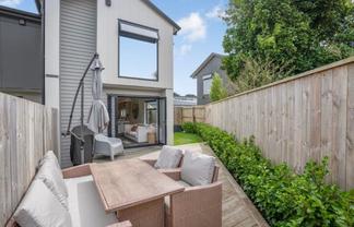 10/207 Oxford Terrace, Avalon