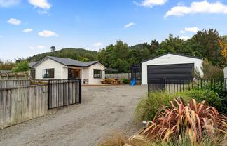 3 Huia Way, Featherston