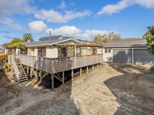12 Camphora Place, Ranui