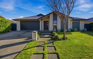 11 Rosario Place, Aidanfield